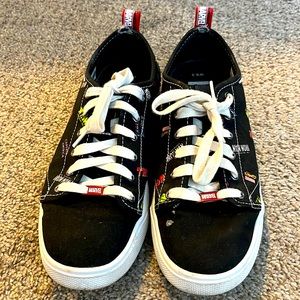 Toms- Marvel Avengers- 8.5